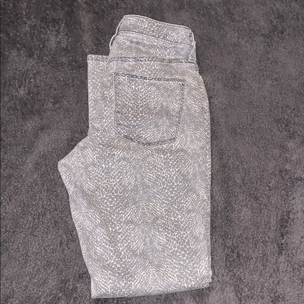 NEW* High Rise skinny jeans - Picture 5 of 7